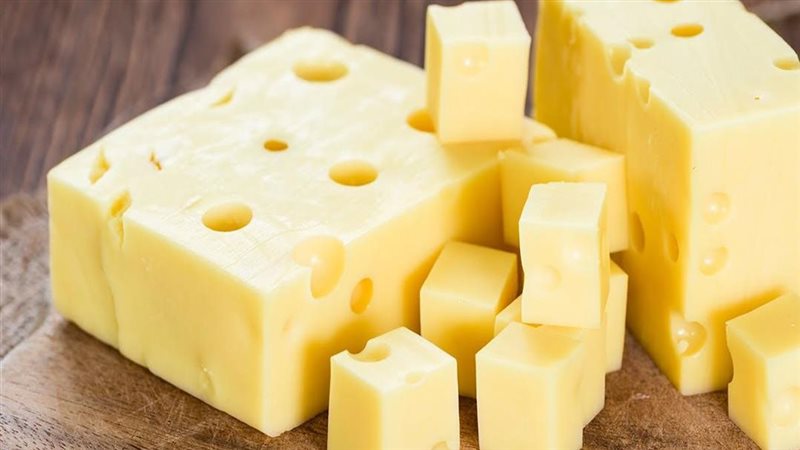 طريقة عمل الجبنة الرومي في المنزل بخطوات سهلة ومكونات بسيطة