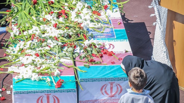 إيران تعلن مقـ.تل 3 من طياريها في هجوم أمريكي على البلاد