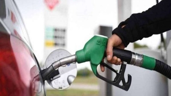 إيران: إرتفاع سعر البنزين إلى 10 آلاف تومان اعتبارًا من فجر الثلاثاء