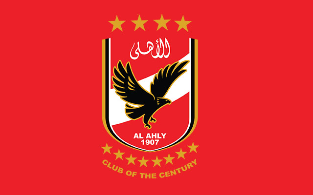 الأهلي ينفي التفكير في تعيين مدير رياضي