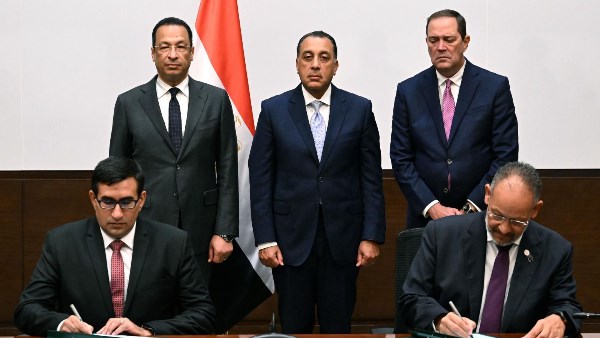 توقيع مذكرة تفاهم لإعداد 3 آلاف مدرب معتمد دولياً بمجال الاتصالات