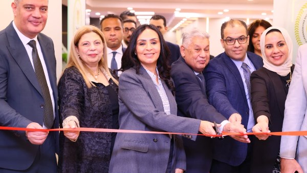 التضامن تفتتح مقر المعرض الدائم لصندوق دعم الصناعات الريفية والبيئية