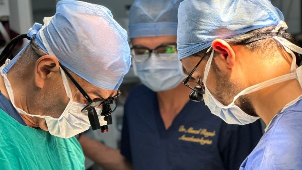 إنقاذ مولود عمره يوم بجراحة قلب مفتوح طارئة بجامعة المنصورة