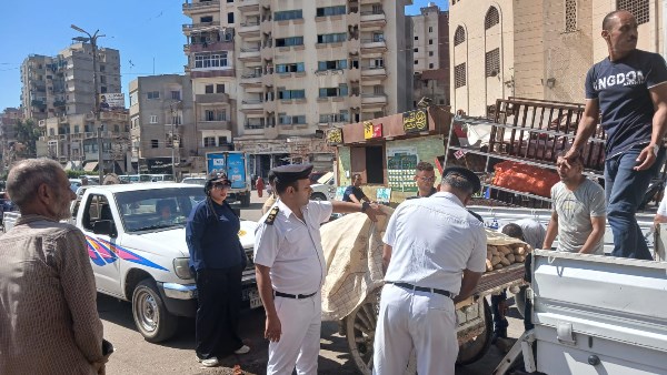 محافظ الدقهلية يتابع ميدانيا أعمال حملة رفع الإشغالات وتحسين سيولة المرور
