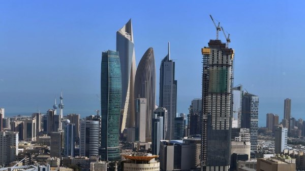 الخارجية الكويتية تدين الهجمات الإيرانية عليها فجرًا