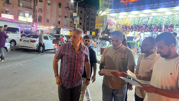 جبر يقود حملة مسائية بشارع الباشا بالغردقة.. ضبط ورفع 17 مخالفة إشغال