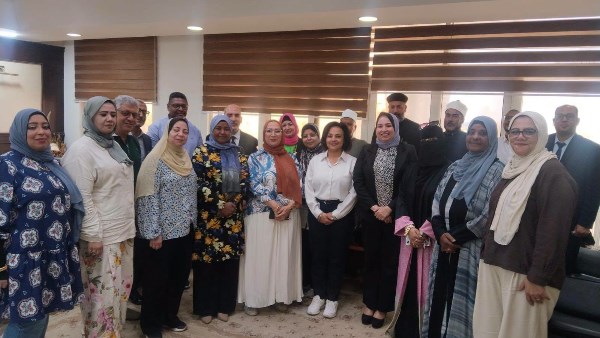 «أسرتي قوتي» تجهز 35 عريسا وعروسة بالبحر الأحمر