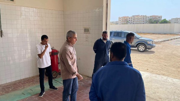 رئيس مياه البحر الأحمر يتفقد رافع مياه 56 بالغردقة لمتابعة استقرار منظومة التشغيل