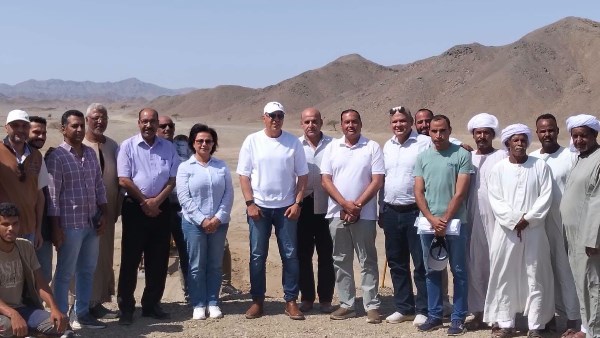 وزير الري ونائب محافظ البحر الأحمر يتابعان أعمال الحماية من السيول بمرسى علم