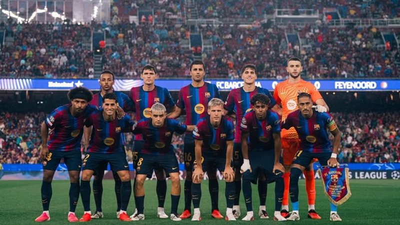 برشلونة يعلن غياب نجم الدفاع عن الملاعب لعدة أسابيع