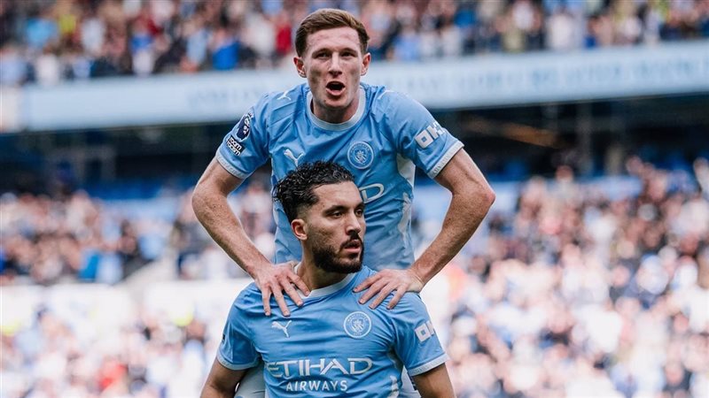 مانشستر سيتي يفوز على سندرلاند 3/5 في مباراة مثيرة بالدوري الإنجليزي