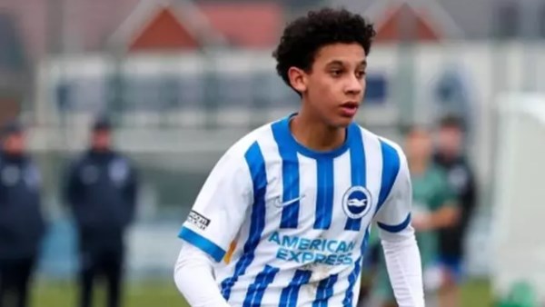 اتحاد الكرة يسابق الزمن للحصول على موافقة لاعب برايتون لتمثيل منتخب مصر