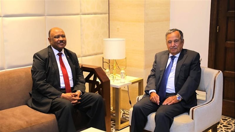 نبيل فهمي يستقبل وزير خارجية السودان على هامش أعمال الدورة الوزارية الـ 166