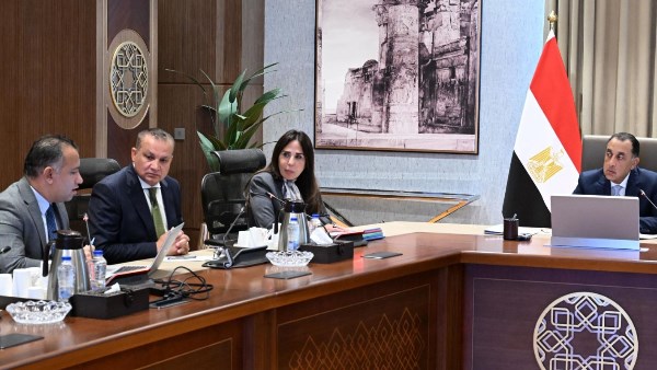 الحكومة : تعظيم الطاقة الفندقية لساحل البحر الأحمر لتحقيق التكامل الاقتصادي