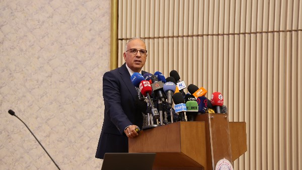 وزير الري للمراسلين الأجانب: أمن مصر المائي قضية وجودية وحصتنا من مياه النيل 2.7% من إيرادات النهر