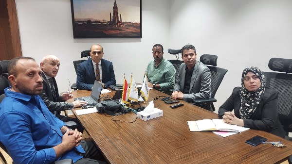 رئيس جهاز شئون البيئة يترأس اجتماع اللجنة الوطنية لصندوق المناخ الأخضر
