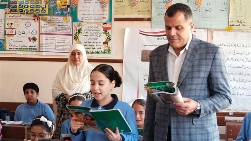 وكيل “التعليم” بدمياط يتفقد المدارس الجديدة ويوجه بالاهتمام بالتقييمات الأسبوعية (صور)