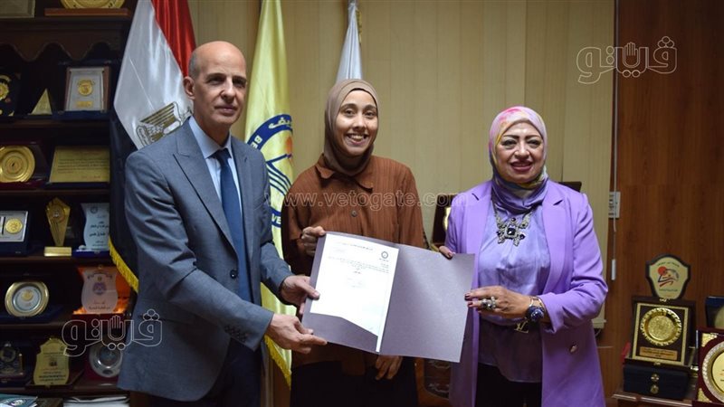 نموذج للإرادة والعزيمة، منحة دراسية لخريجة من طلاب الدمج بجامعة بني سويف