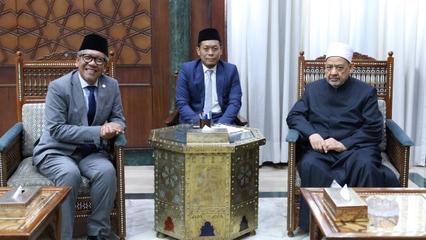 شيخ الأزهر: 20 ألف طالب من إندونيسيا يدرسون بالأزهر بمختلف المراحل