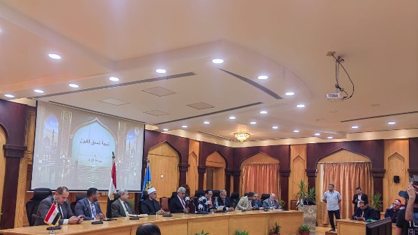 رئيس جامعة الأزهر: تسكين الطالبات من ذوي الهمم في المدن الجامعية