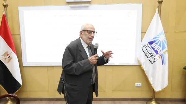 انطلاق محاضرات اليوم الثاني من دورة “الفلك الشرعي” بدار الإفتاء حول المواقيت الشرعية والقبلة وأحكام العبادات في العروض العليا