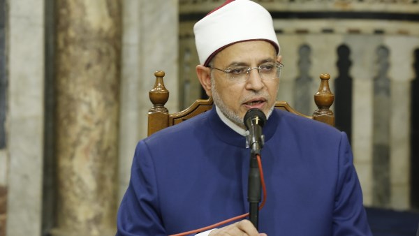 سلامة داود: طاعة الرسول من طاعة الله والإيمان لا يستقيم بالتفريق بين الكتاب والسنة