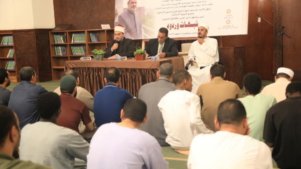 البحوث الإسلاميَّة يفند شبهات المستشرقين والحداثيين حول ترتيب سور القرآن الكريم