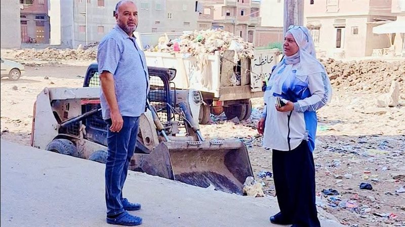 حملات نظافة مكثفة وتوعية للمواطنين بقرية الشعراء في دمياط