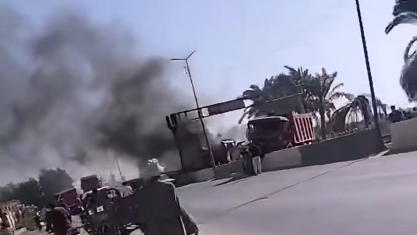 حريق يلتهم سيارة تريلا بين العياط والبدرشين على الطريق الزراعي