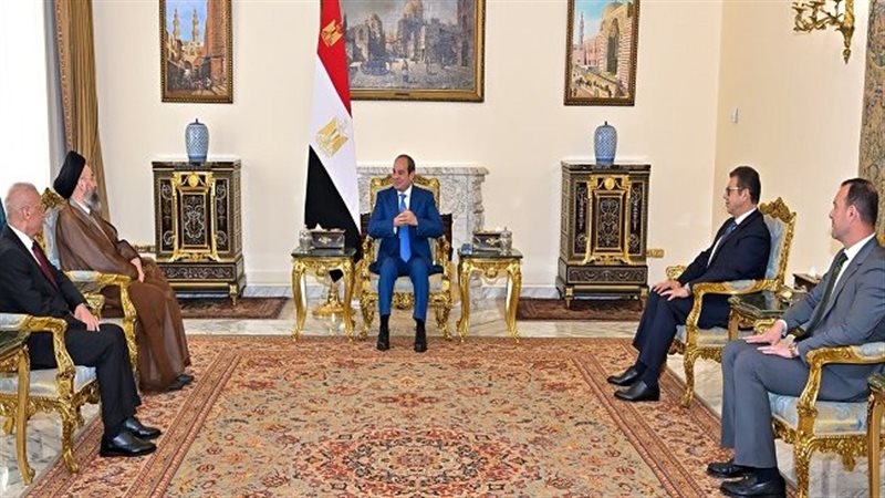 تفاصيل لقاء السيسي وعمار الحكيم بحضور رئيس المخابرات العامة (صور)
