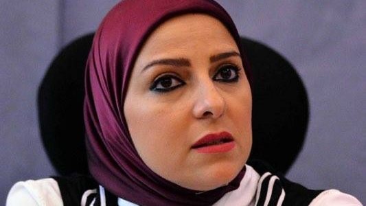 دعاء فاروق تهاجم تشبيه النساء بالسيارات: «العلاقات مش سوق عربيات»