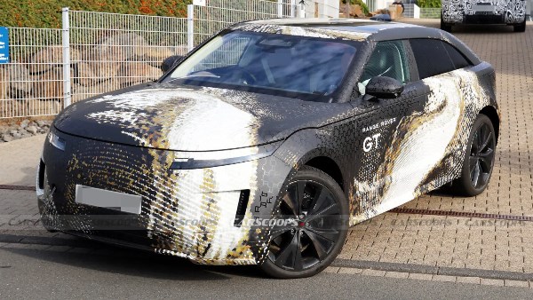 رينج روفر تصنع سيارة SUV غريبة تشبه سيارات السيدان