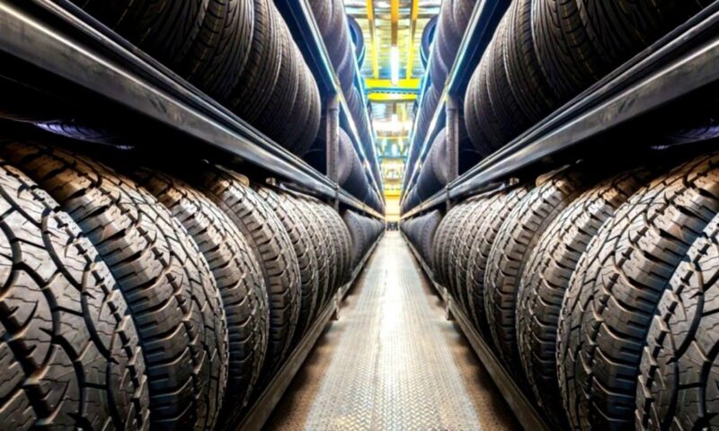 مصر والصين توقعان مذكرة تفاهم لإنشاء مجمع لتصنيع الإطارات باستثمارات ملياري دولار