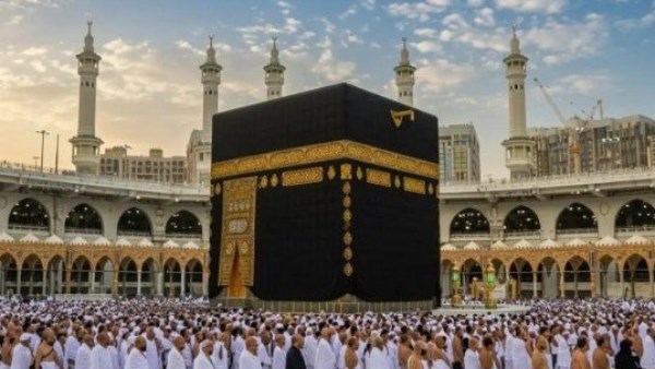 التكاليف الاقتصادية والـ VIP.. أسعار برامج العمرة 2026 وخطوات الحجز وموعد السفر