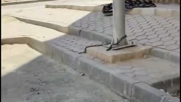 شاب يستغيث بعد سرقة دراجته النارية في حدائق أكتوبر: مصدر رزقي الوحيد