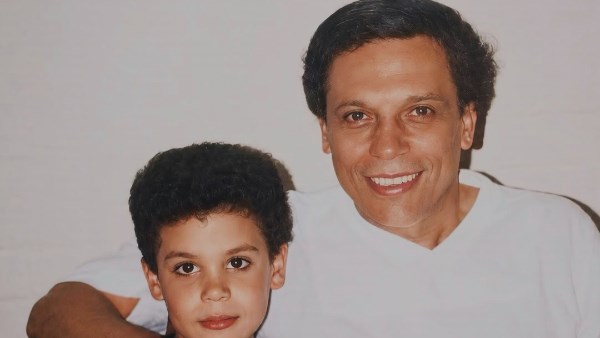 محمد إمام يستعيد ذكريات الطفولة مع والده عادل إمام: «أحلى حاجة حصلت في التاريخ»