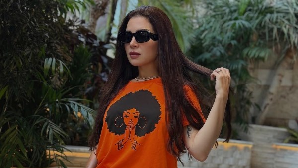 بالكاجوال.. مي عز الدين تخطف الأنظار في أحدث ظهور