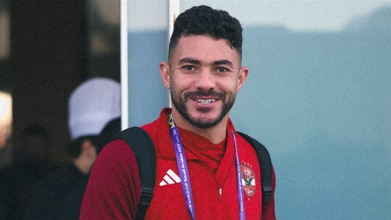 ياسر إبراهيم يسجل هدف الأهلي الأول في شباك سموحة