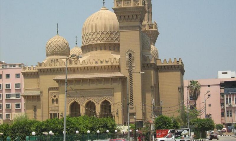 بث مباشر.. شعائر صلاة الجمعة من مسجد الفتح بالزقازيق