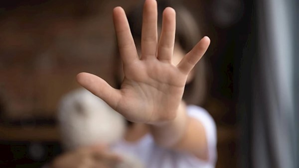 من داخل منزلها إلى قفص الاتهام.. كيف انتهت واقعة هـ.تك عر.ض طفلة في البساتين؟