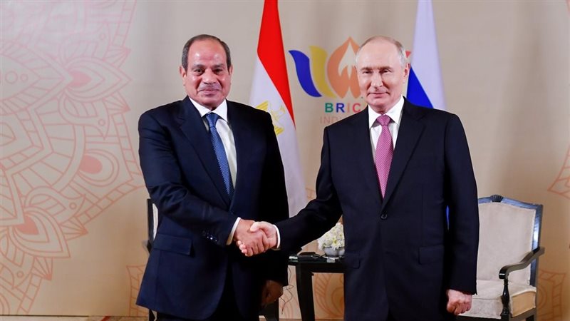 أسبوع رئاسي حافل.. السيسي يشارك في قمة تجمع البريكس بنيودلهي.. يلتقي قادة روسيا وإيران والهند وجنوب أفريقيا وإندونيسيا.. ويستقبل بالقاهرة ولي عهد السعودية ورئيس فلسطين