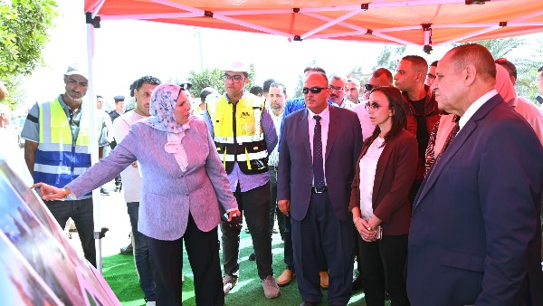محافظ البحيرة: تطوير شبكة الطرق يعزز الربط بين المراكز والمدن ويدعم حركة المواطنين والتنمية