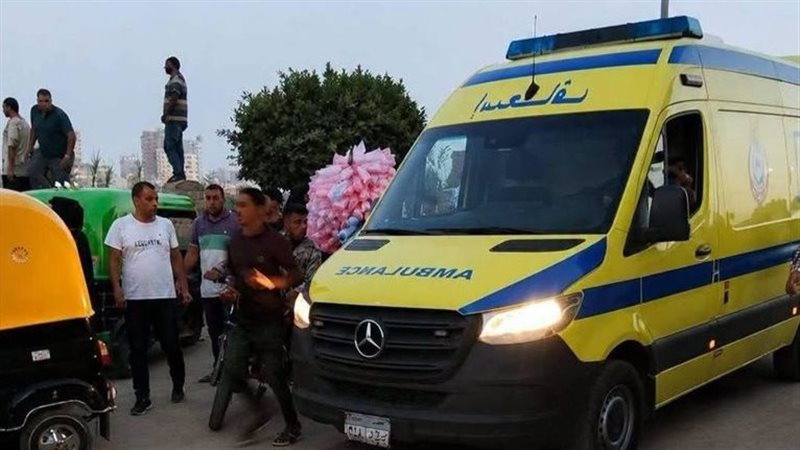 إصابة 5 أشخاص في تصادم ميكروباص وموتوسيكل أعلى كوبري المعنا بقنا