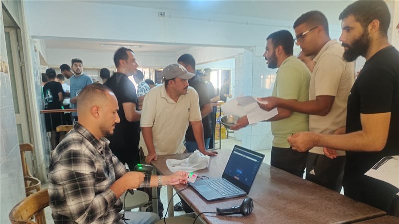تطبيق منظومة الحضور والغياب إلكترونيا لتسليم الوجبات الغذائية بالمدن الجامعية بالأزهر