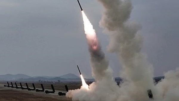 دون تفاصيل.. كوريا الشمالية تختبر صاروخ فرط صوتي جديد