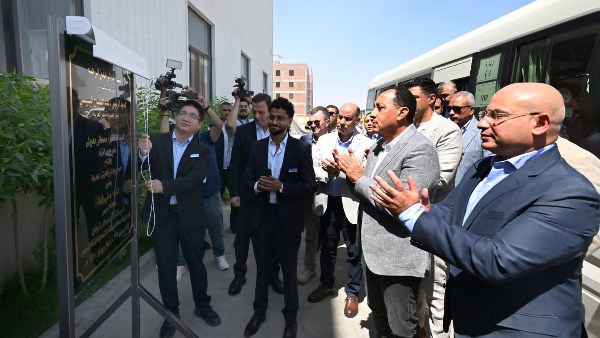 مدبولي يؤكد حرص الحكومة على جذب الشركات العالمية ذات الخبرات الصناعية المتخصصة