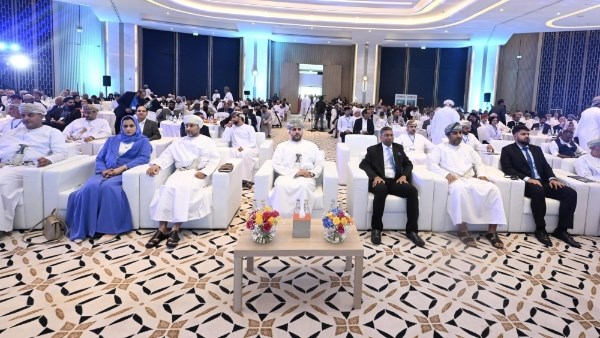 سلطنة عُمان والهند تبحثان فرصا جديدة للتجارة والاستثمار