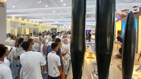 مسؤول إماراتي : تعاون وثيق مع مصر والقوات المسلحة.. ومعرض العلمين منصة مهمة للوصول إلى الأسواق الإفريقية