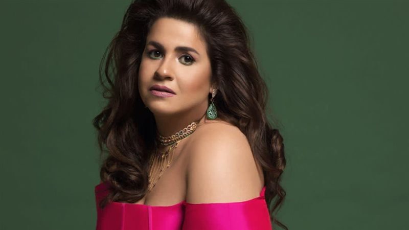 تصالح الفنانة إنجي وجدان مع سائق تسبب في تهشم سيارتها