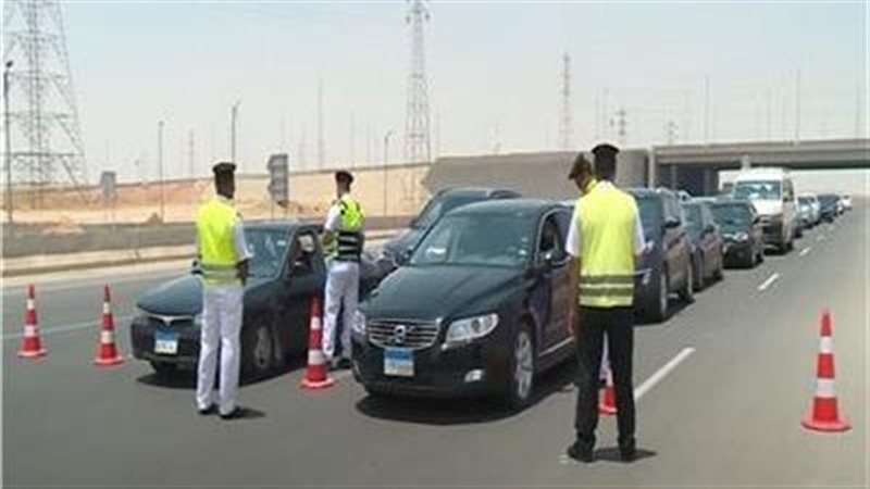 خلال 24 ساعة.. 106 آلاف مخالفة مرورية و12 مليون جنيه في قضايا عملات و8 أطنان دقيق